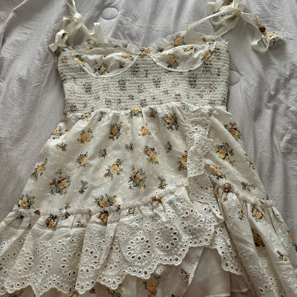 Mini flower dress